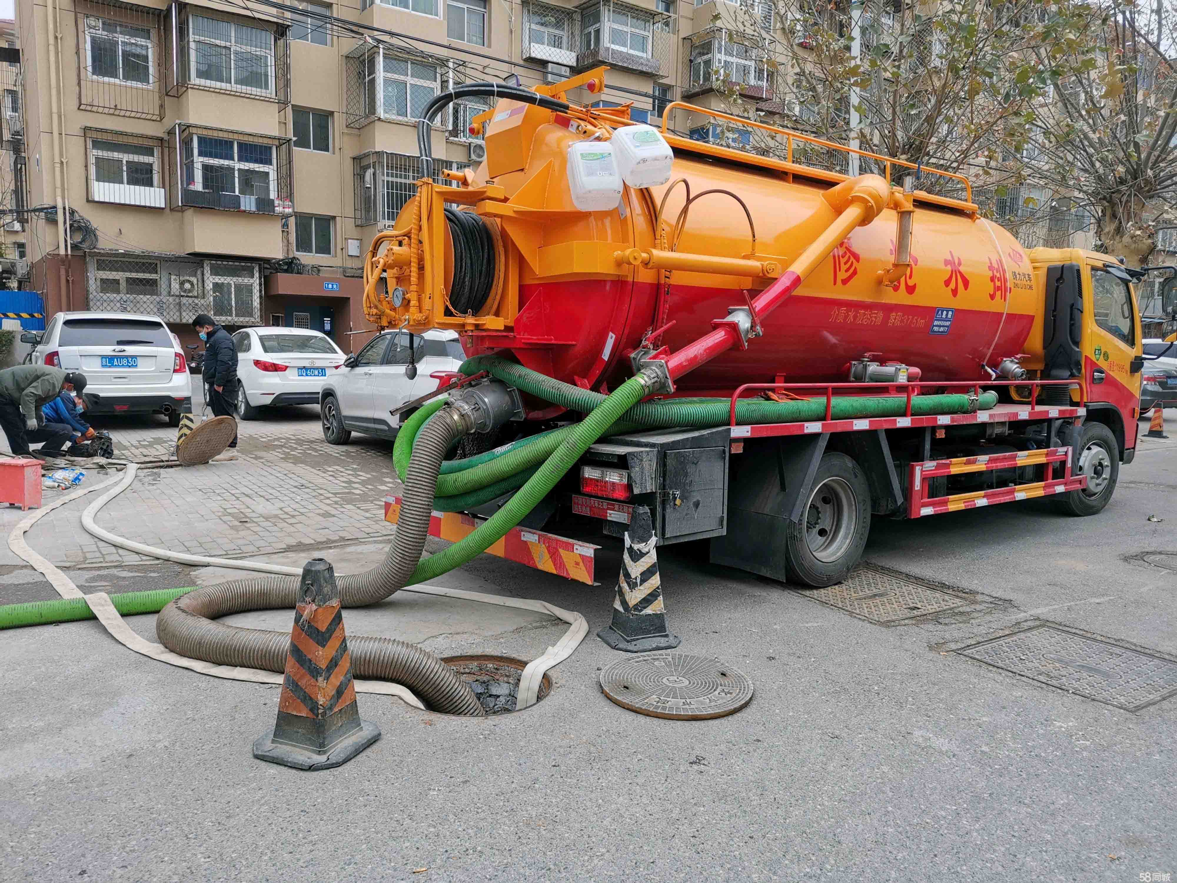 钟山抽粪吸污